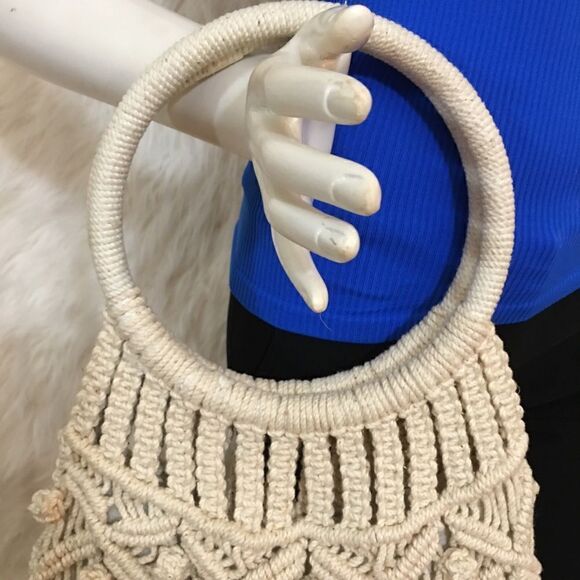Ring Handle Double layered Thick Macrame Bag - Picture 4 of 8